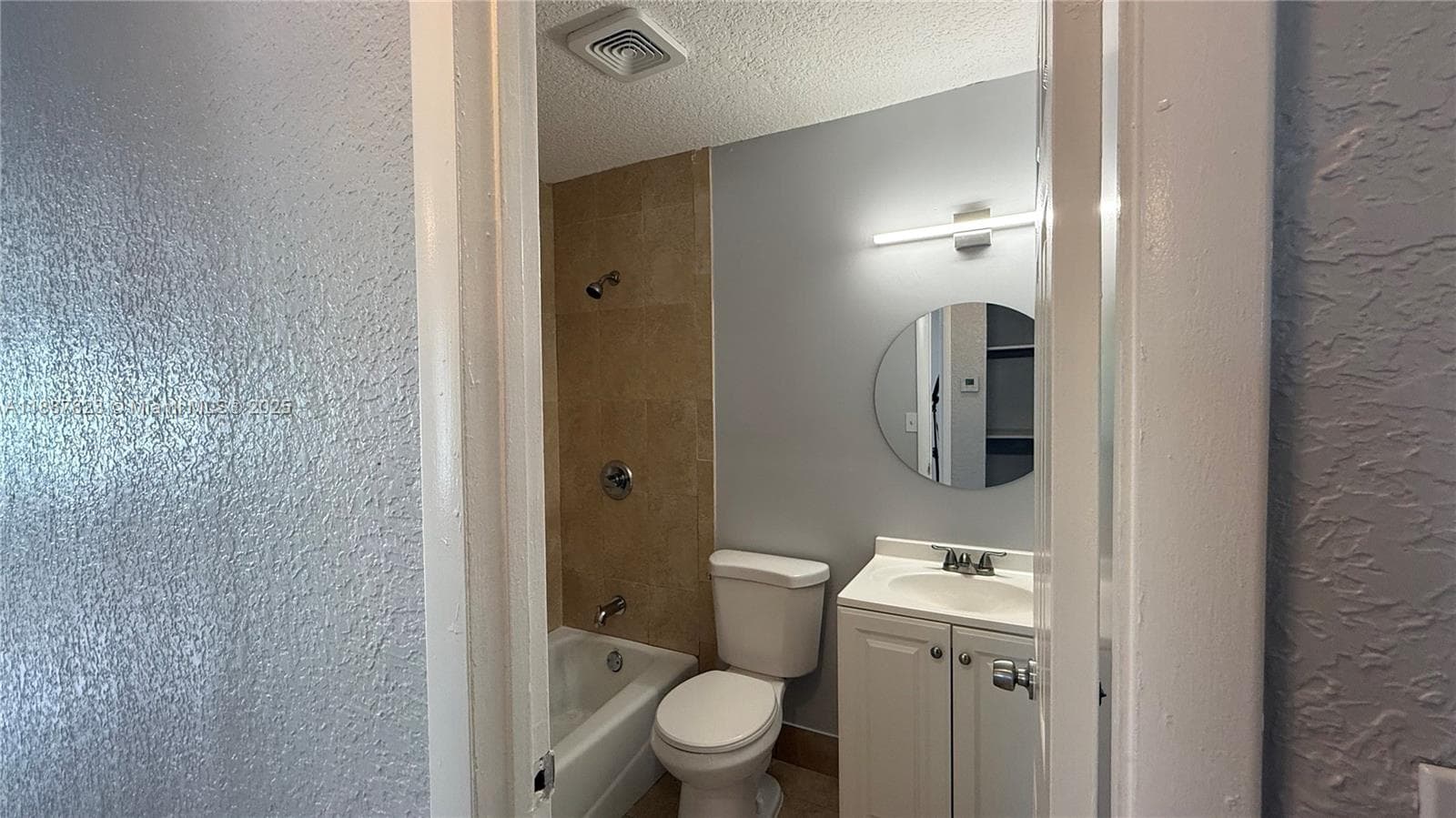 2740 NW 9th St #1 photo 18
