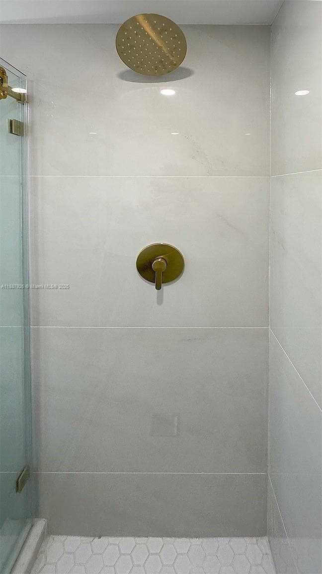 BRAVURA I CONDO · #502 in Aventura - Photo 12