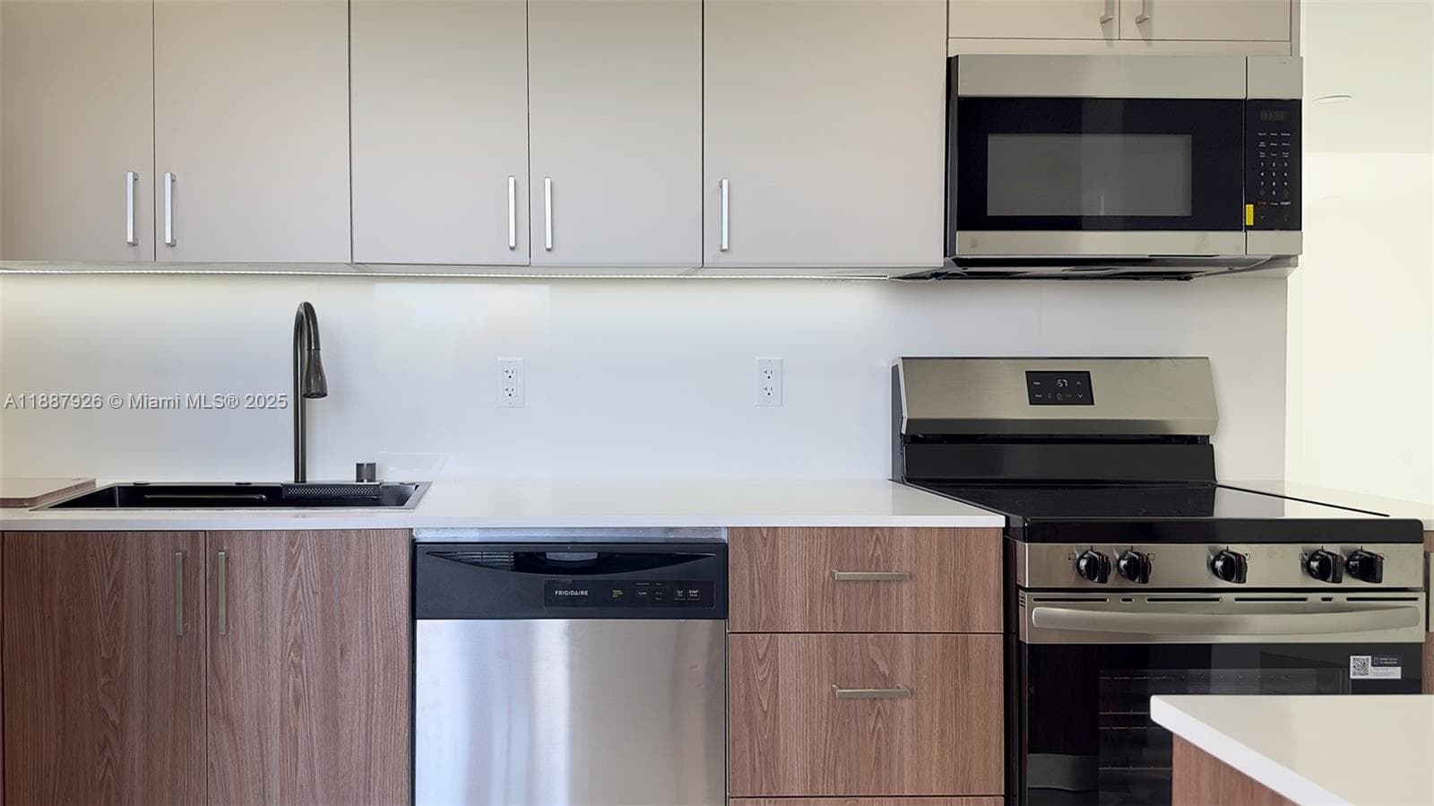 BRAVURA I CONDO · #502 in Aventura - Photo 5