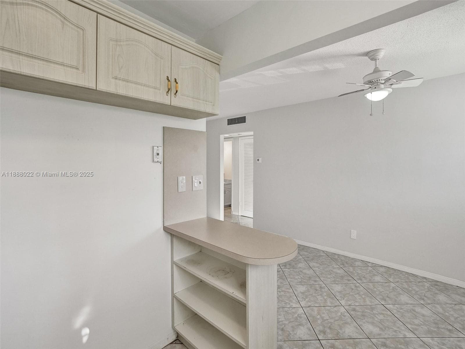 VENETIAN CONDO · #7 in Hollywood - Photo 19