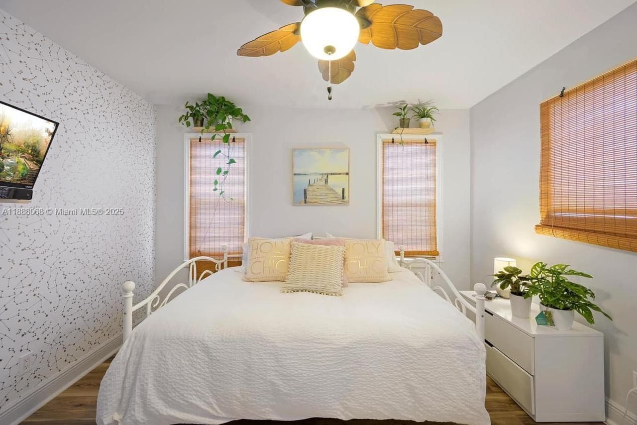 CHATEAU GARDENS CONDO · #23 in Hollywood - Photo 6
