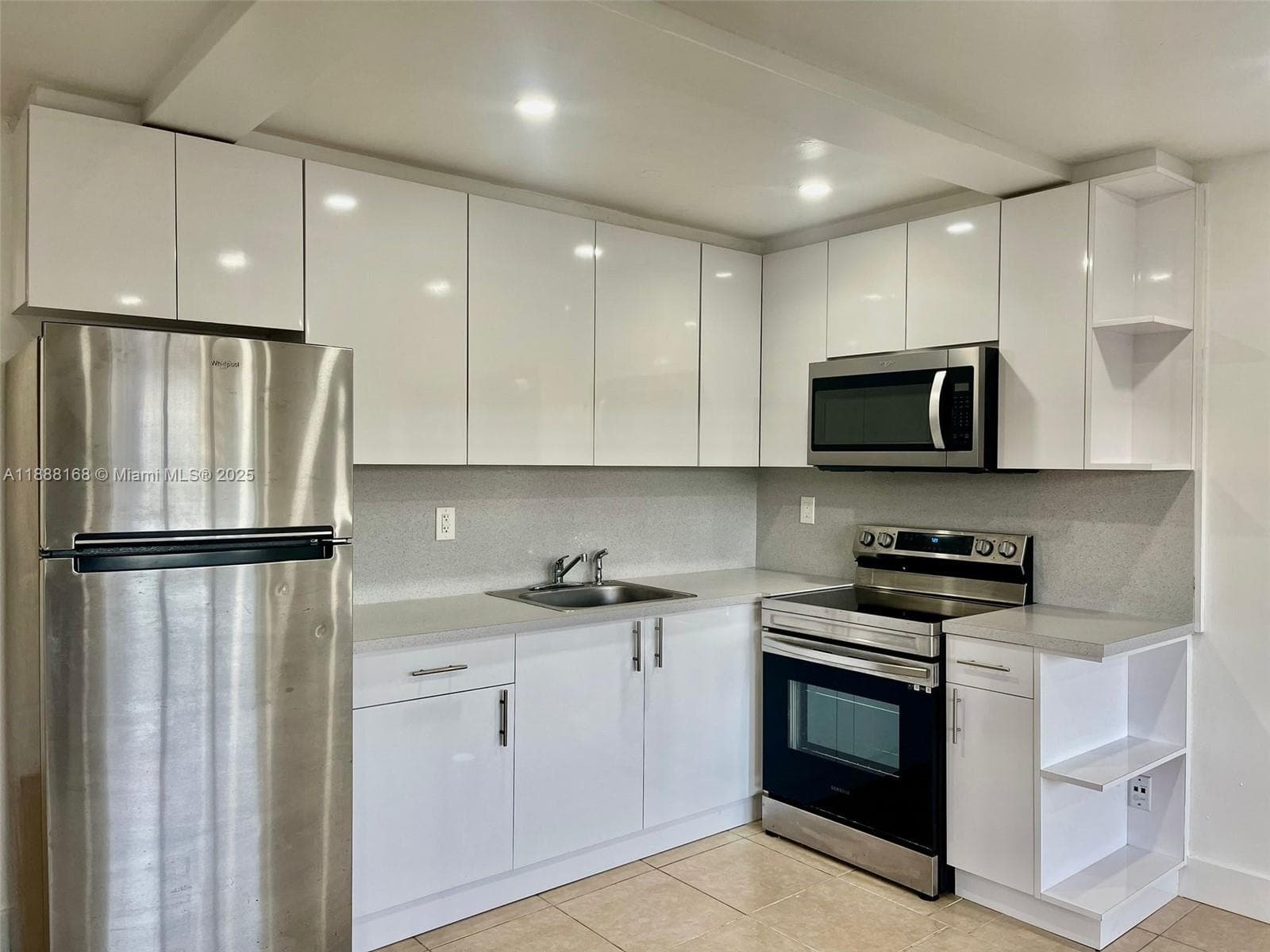 SANTA BARBARA ESTATES · #10 in Pompano Beach - Photo 6