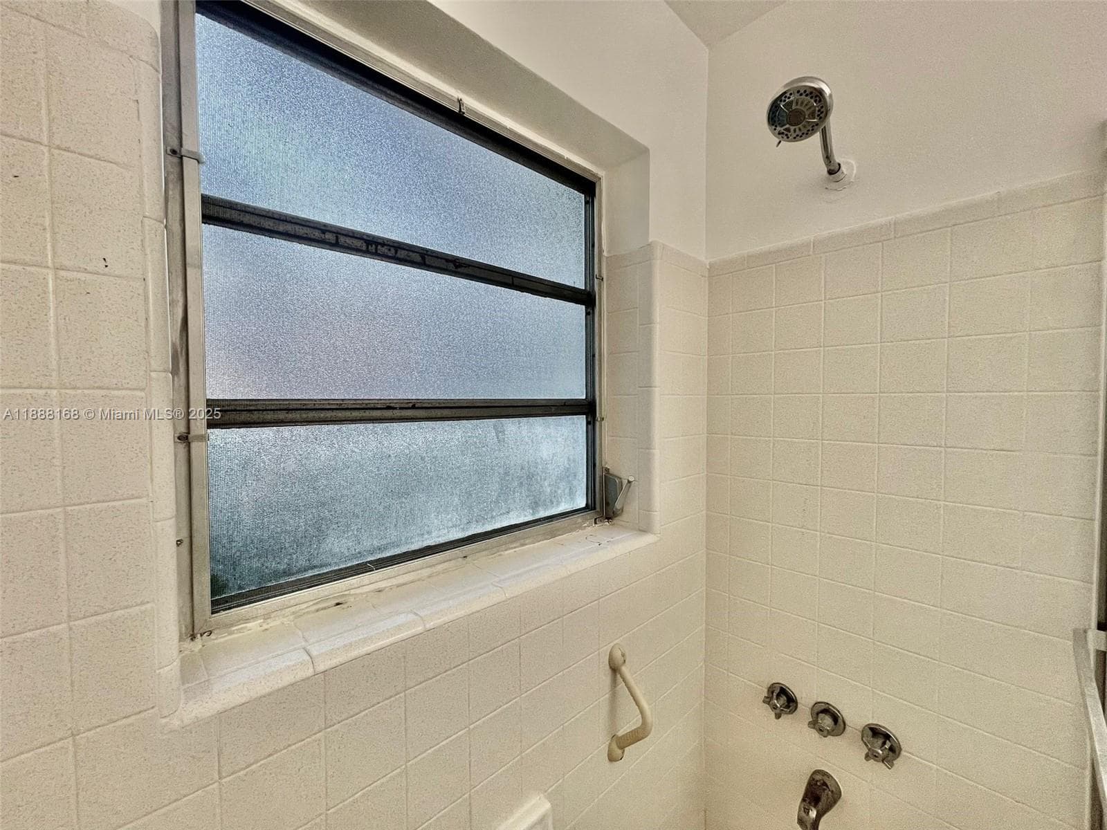 SANTA BARBARA ESTATES · #10 in Pompano Beach - Photo 10