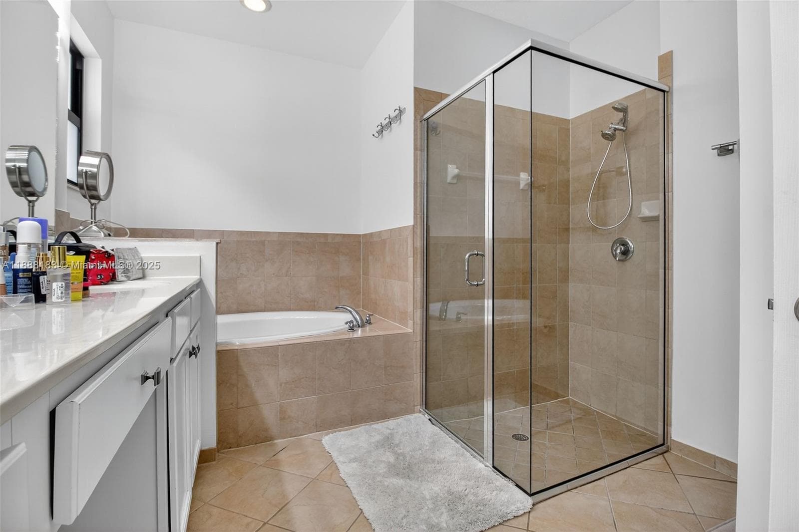 3616 SE 2nd Dr photo 17