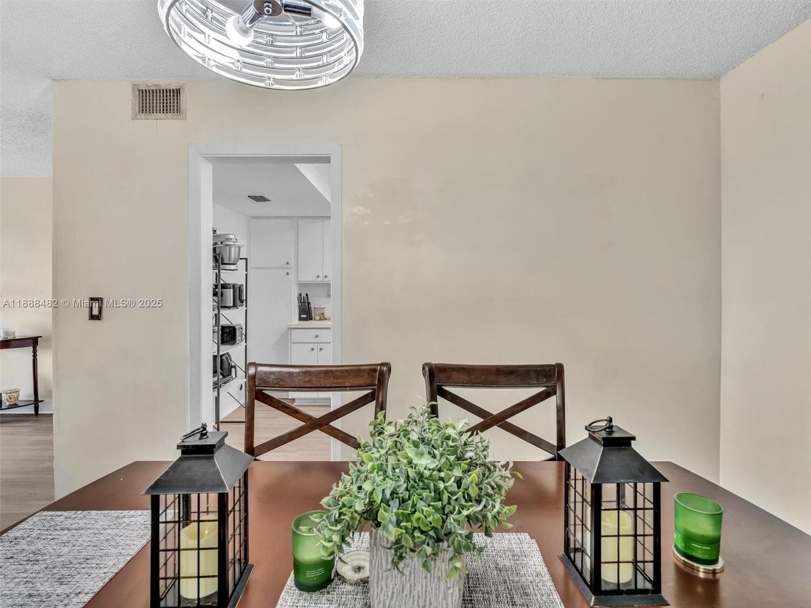 CANONGATE · #716 in Miami - Photo 21