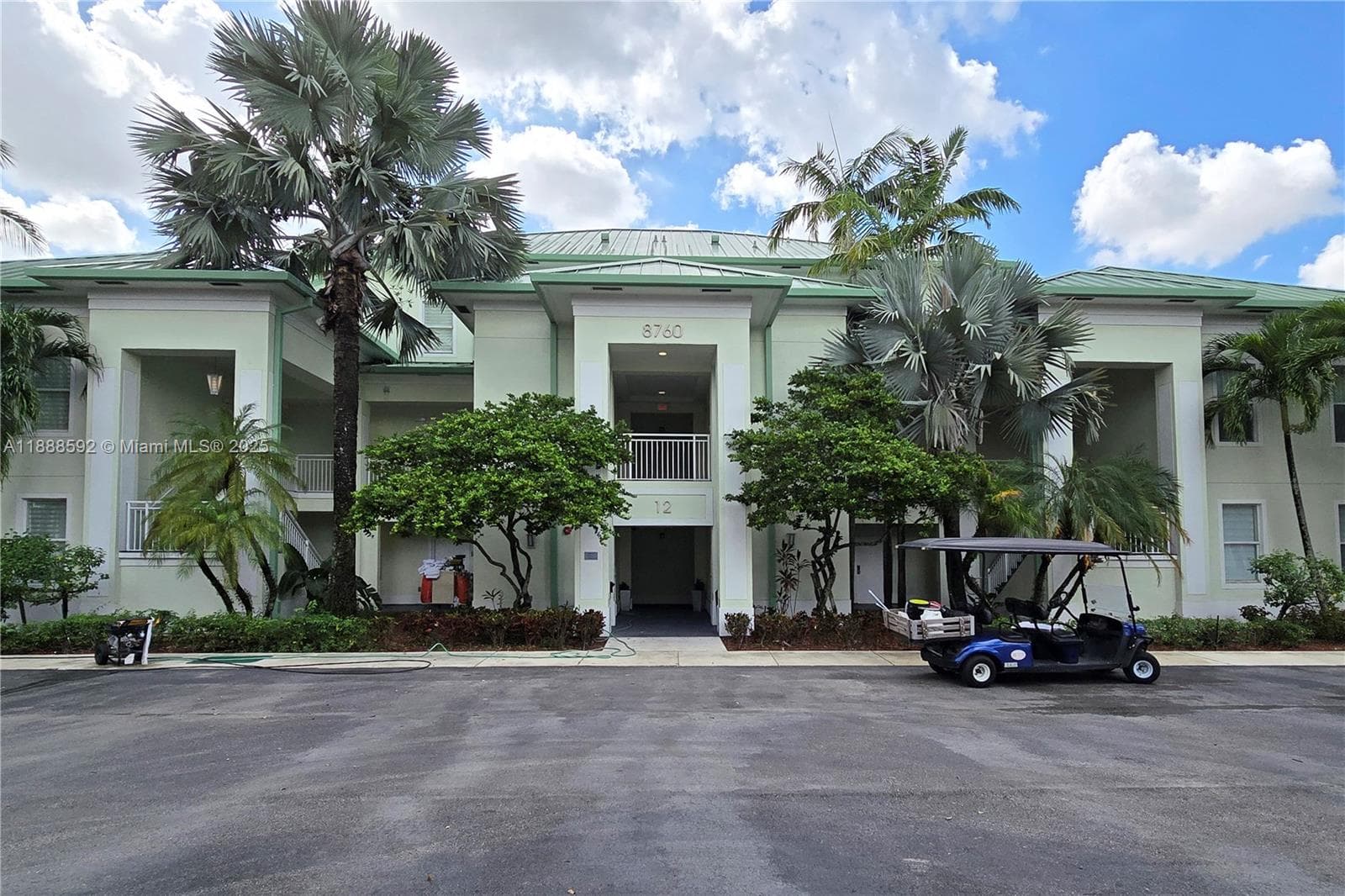 THE BLUE RESORT · #1212 in Doral - Photo 3