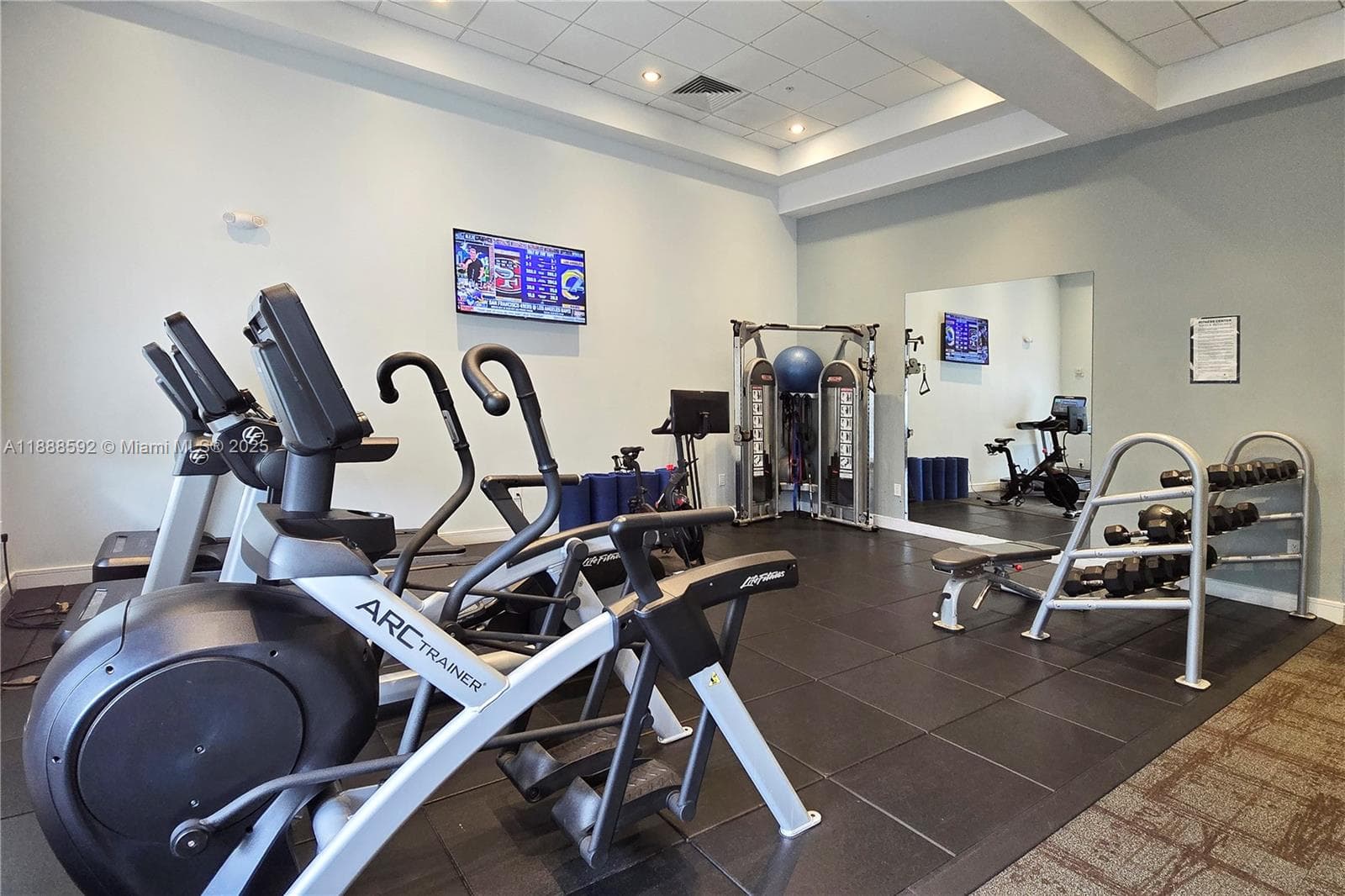 THE BLUE RESORT · #1212 in Doral - Photo 8