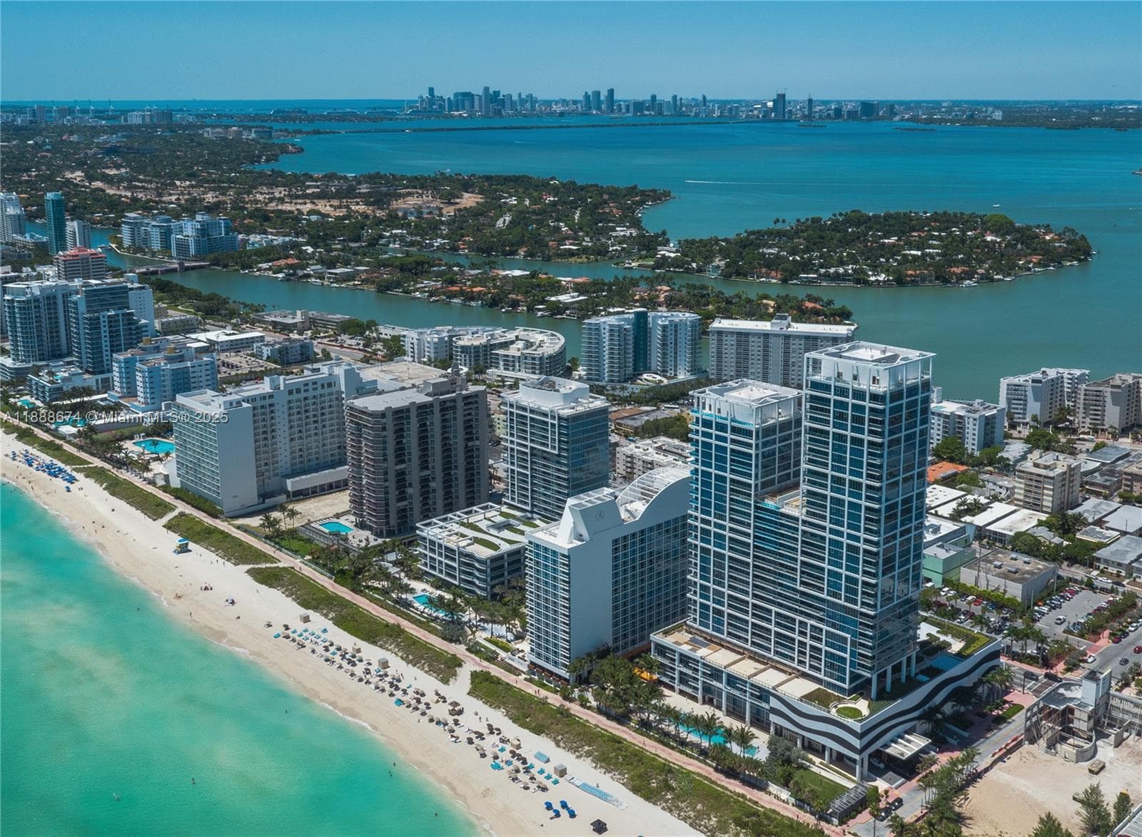 Carillon Miami Beach · #1610 in Miami Beach - Photo 3