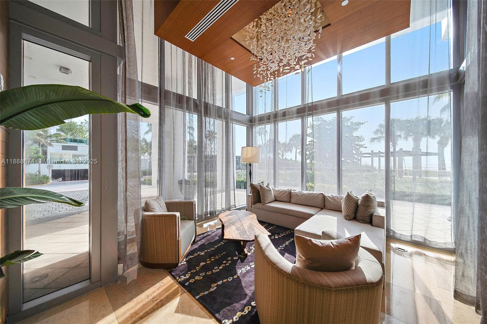 Carillon Miami Beach · #1610 in Miami Beach - Photo 28