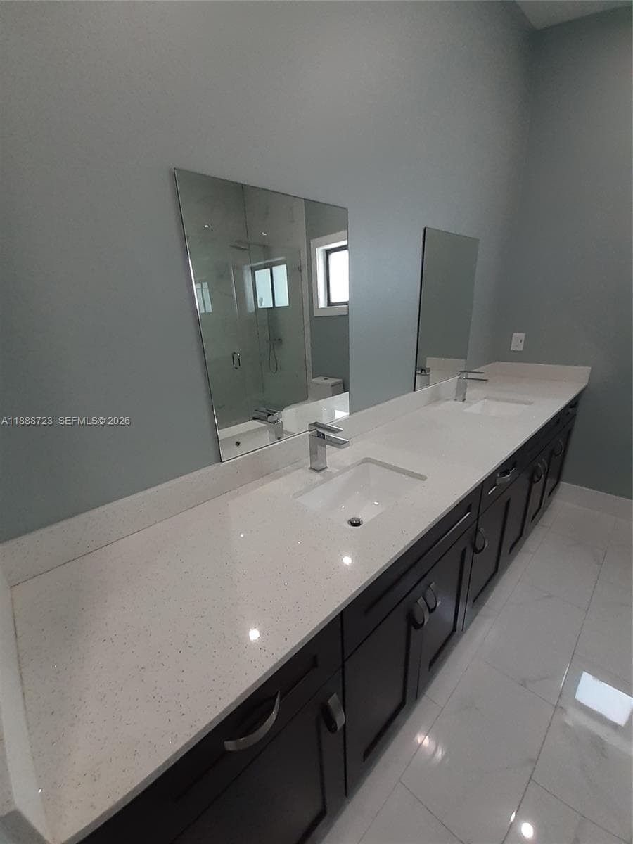 Master Bathroom View 2