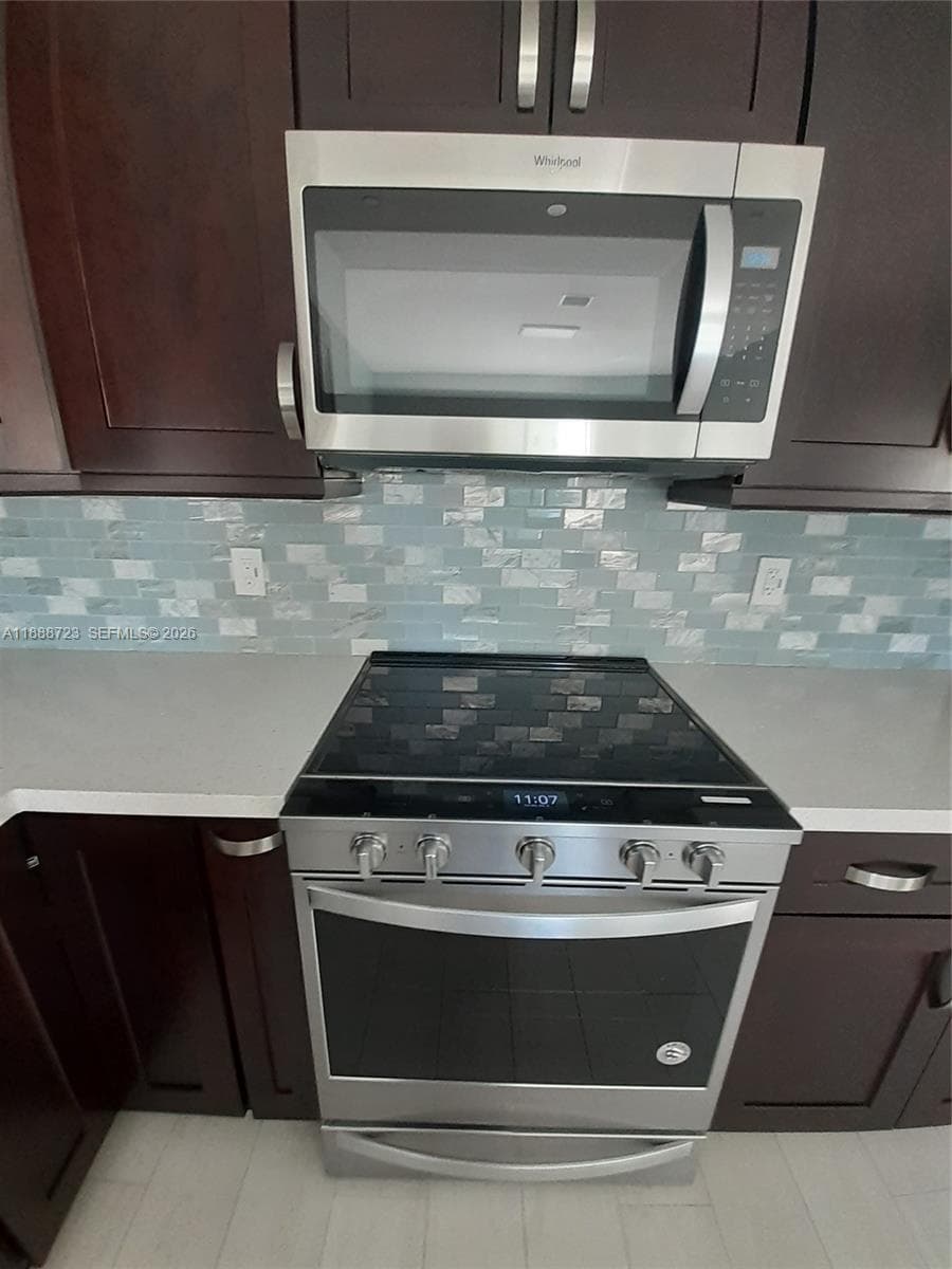 Microwave & Electric Range