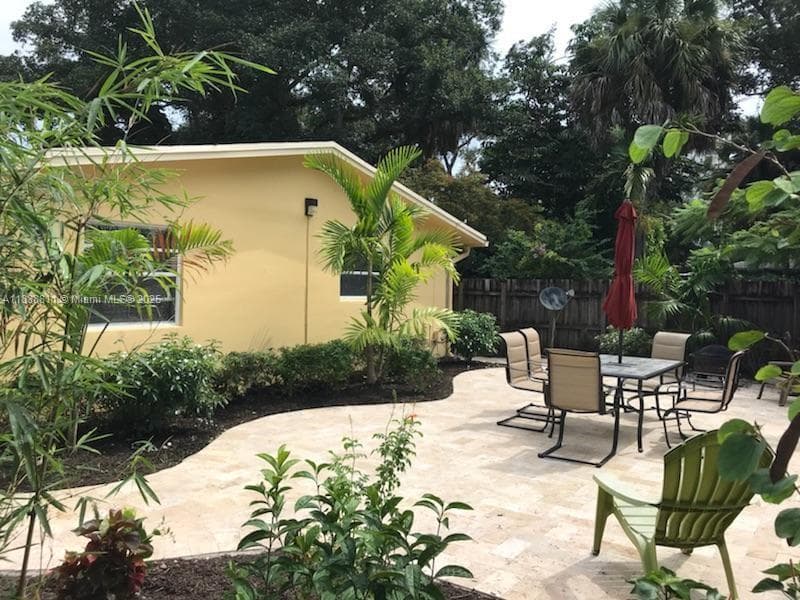 HEMINGWAY ON TEQUESTA CON · #2 in Fort Lauderdale - Photo 8