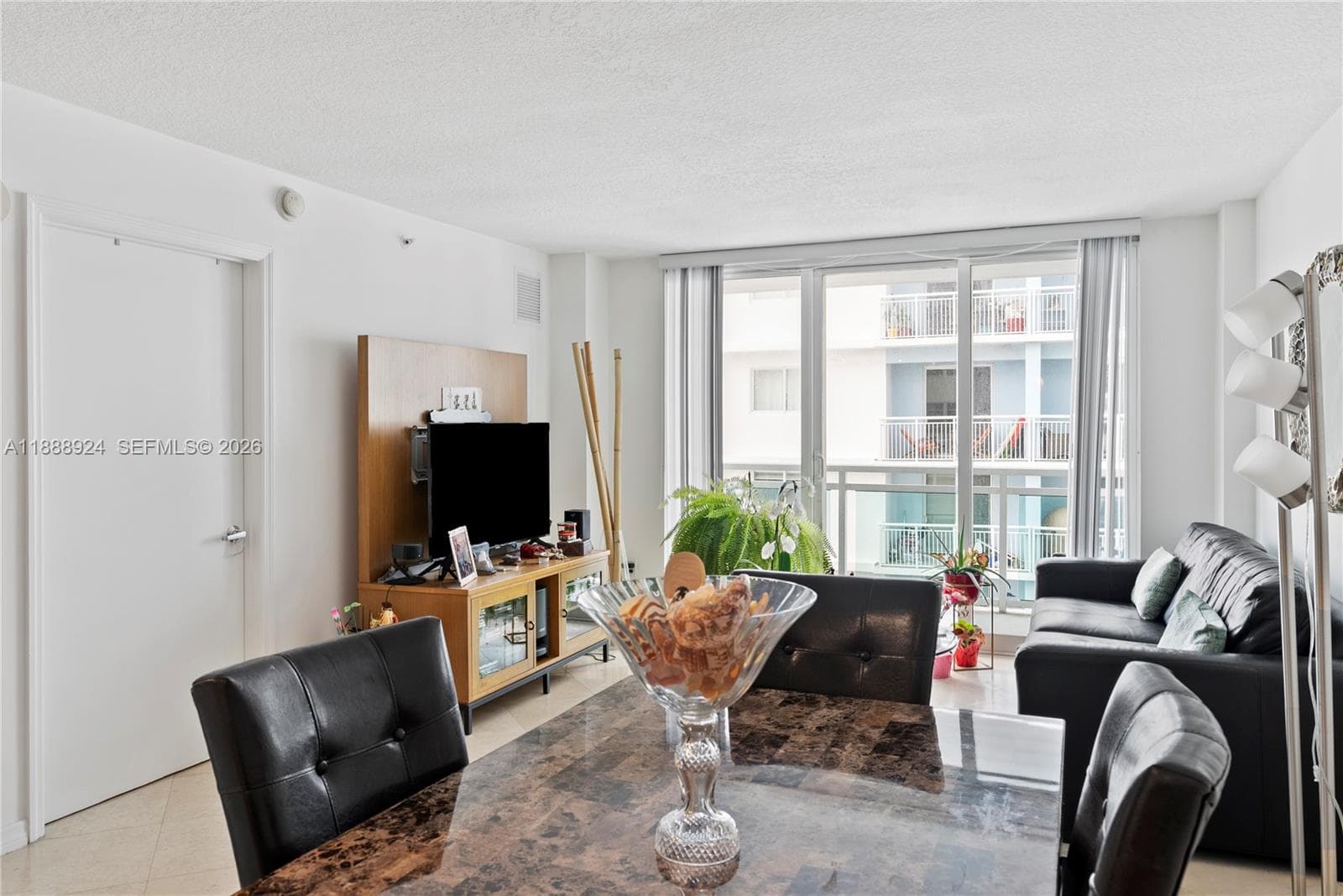THE COLLINS CONDO · #1512 in Miami Beach - Photo 7
