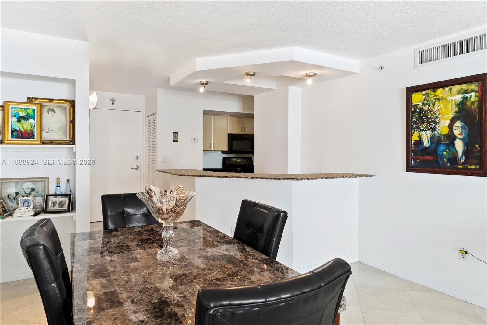 THE COLLINS CONDO · #1512 in Miami Beach - Photo 9