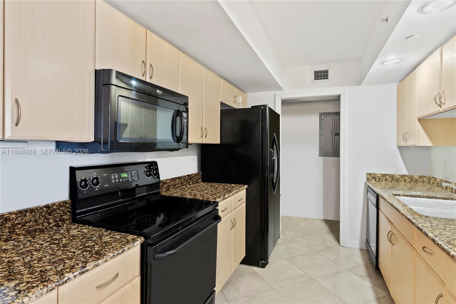 THE COLLINS CONDO · #1512 in Miami Beach - Photo 11