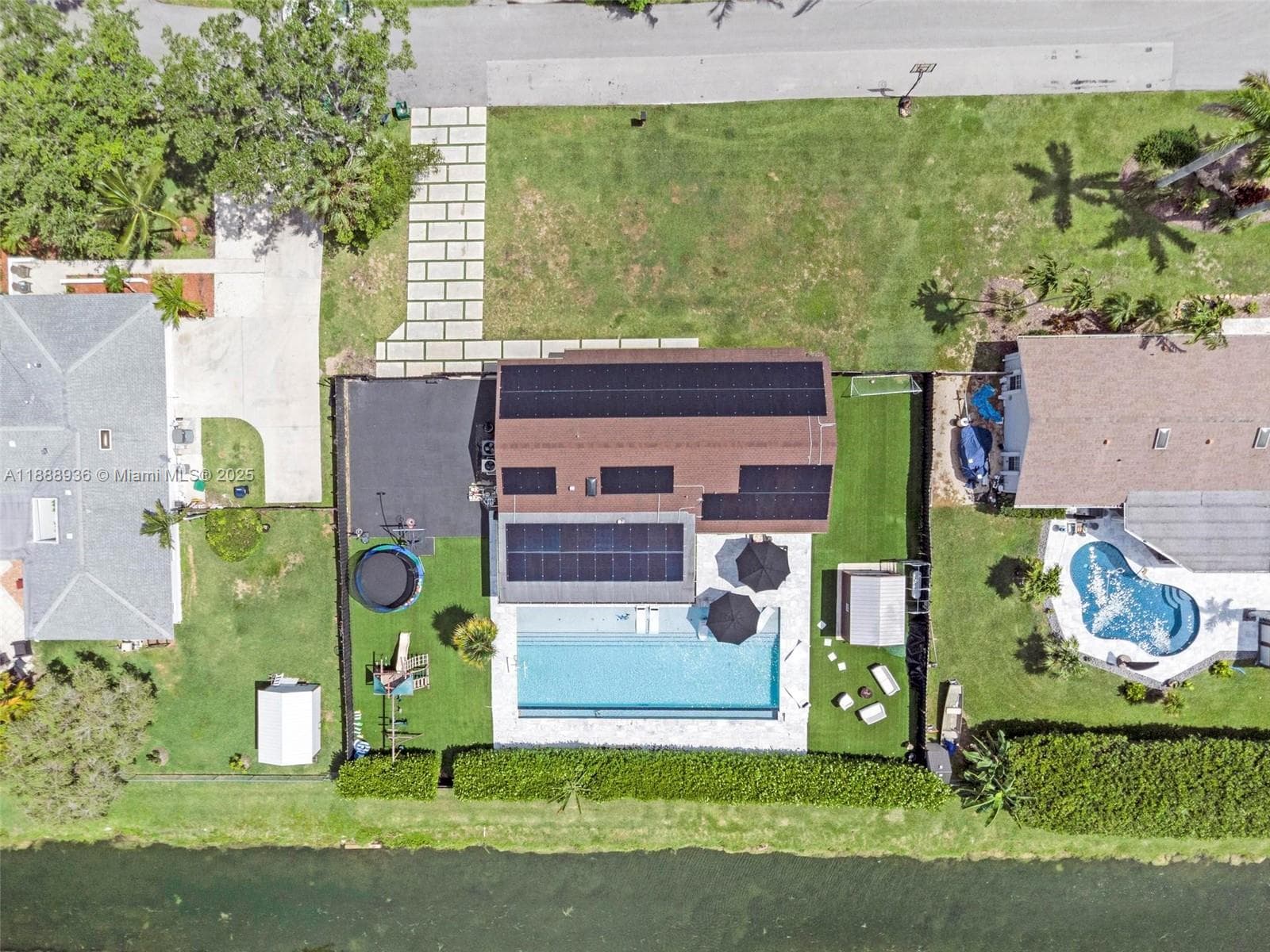 8840 SW 181st Ter photo 41
