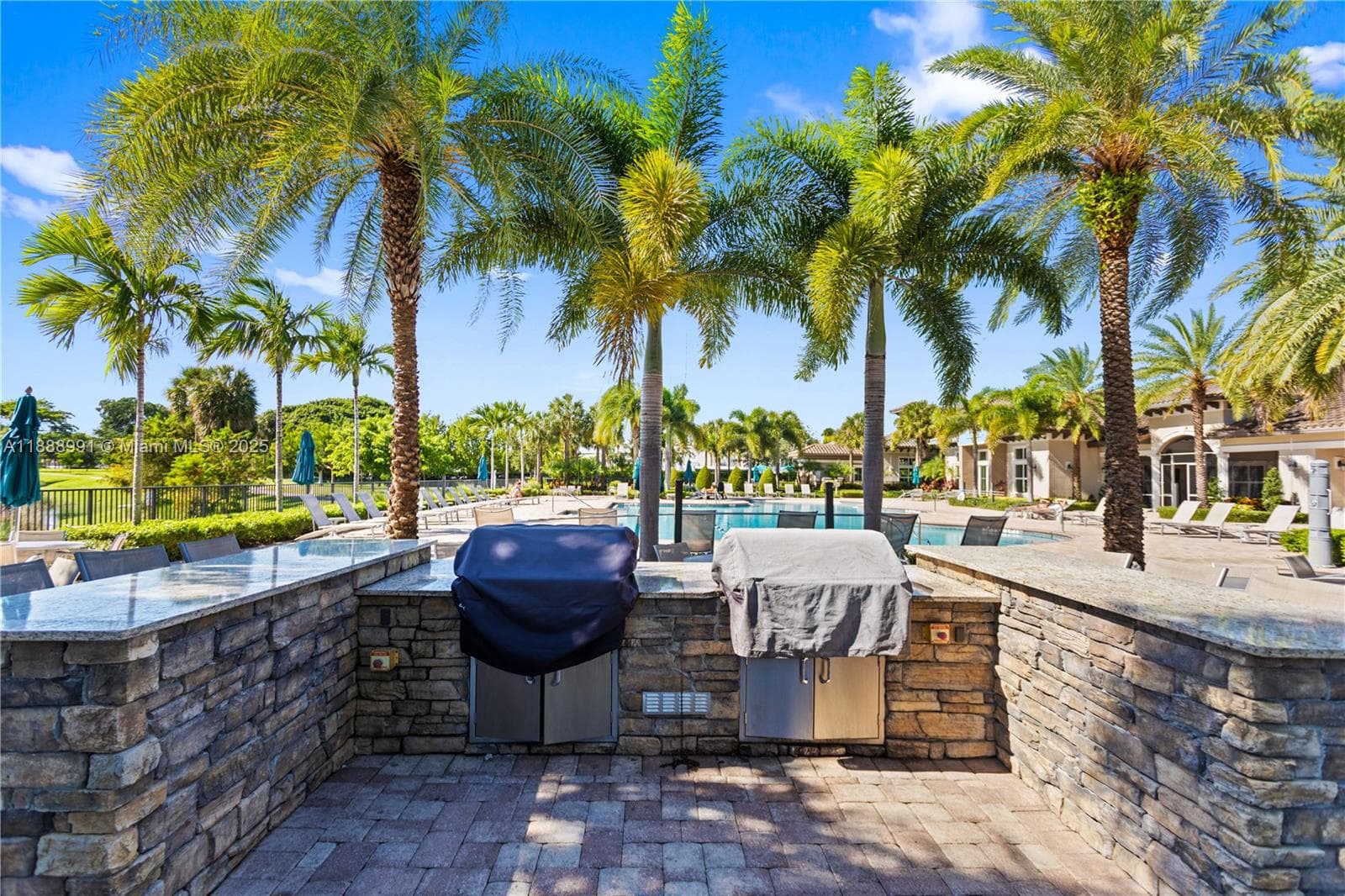 4022 Large Leaf Ln photo 52