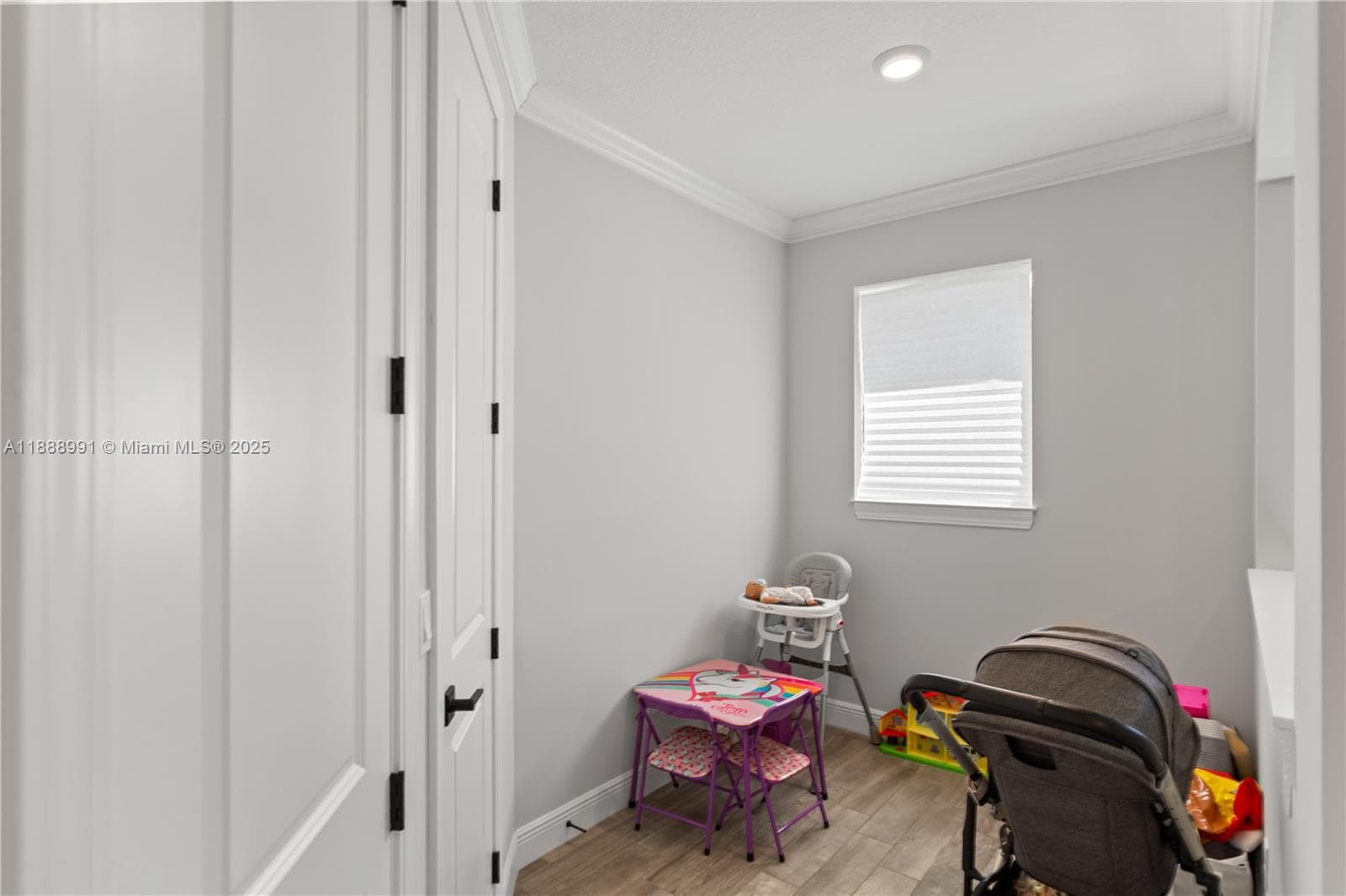 4022 Large Leaf Ln photo 43