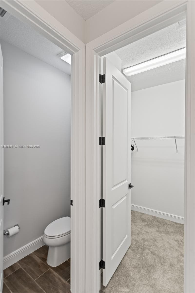 4022 Large Leaf Ln photo 16