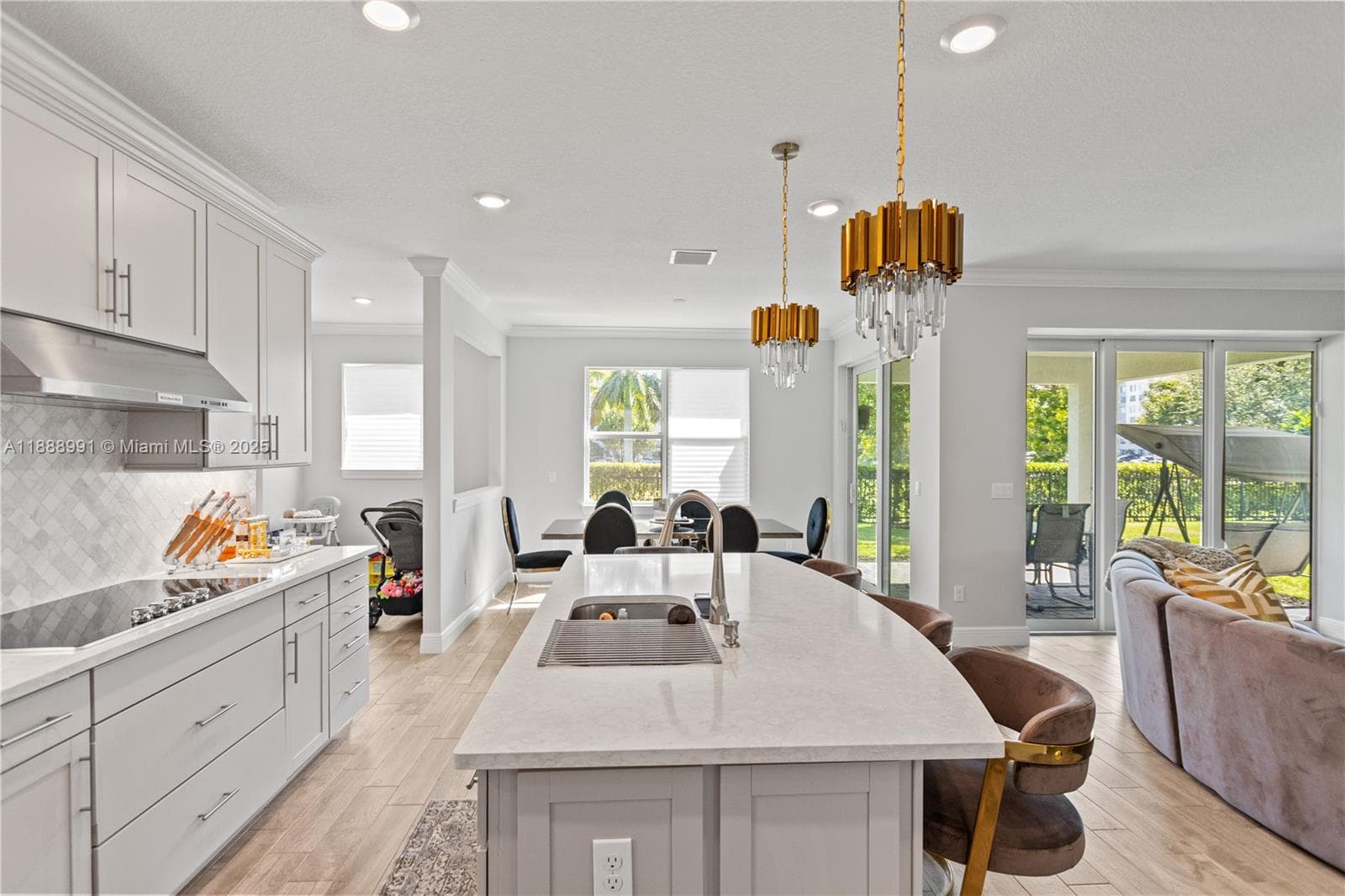 4022 Large Leaf Ln photo 12