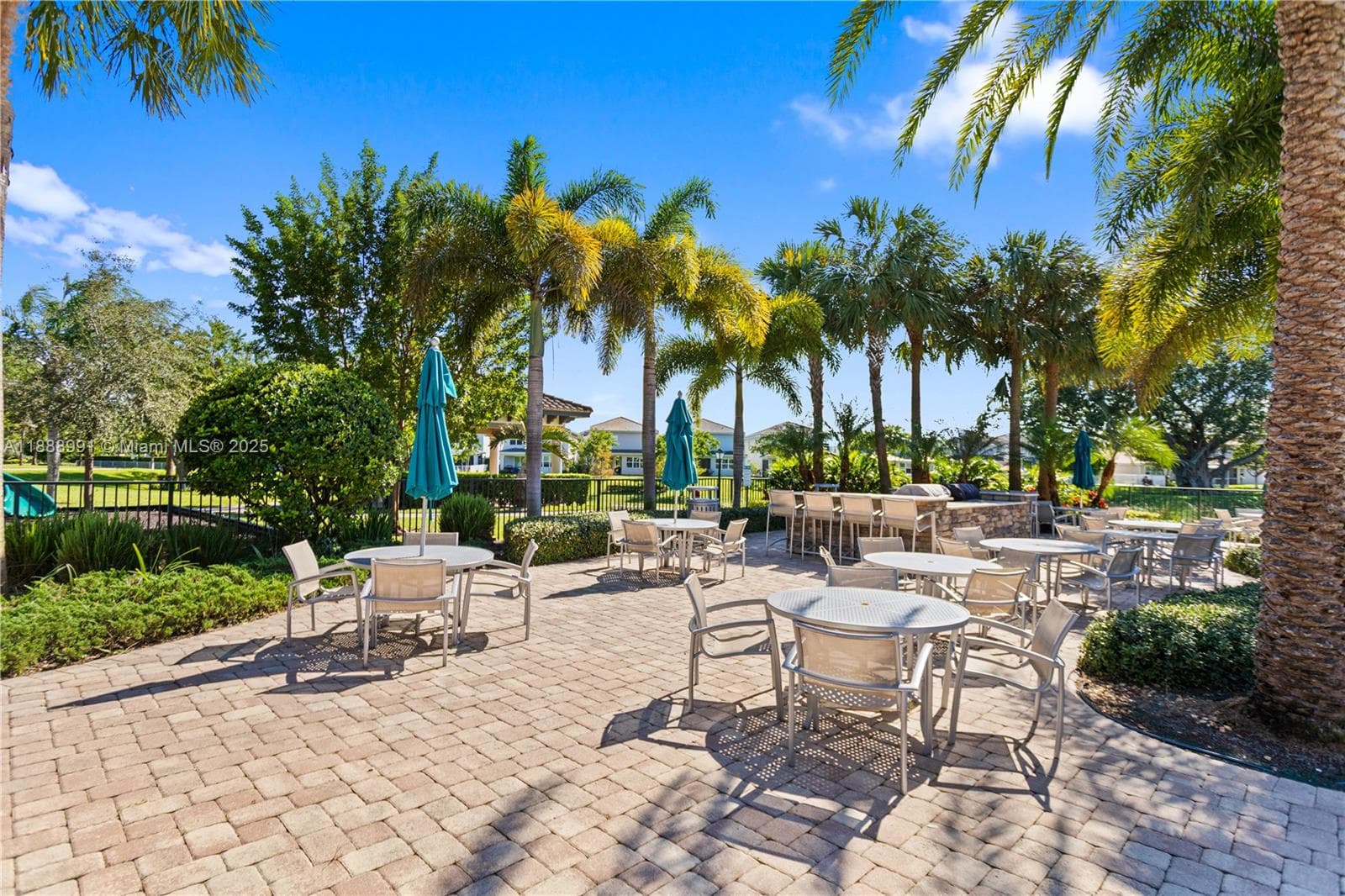 4022 Large Leaf Ln photo 53