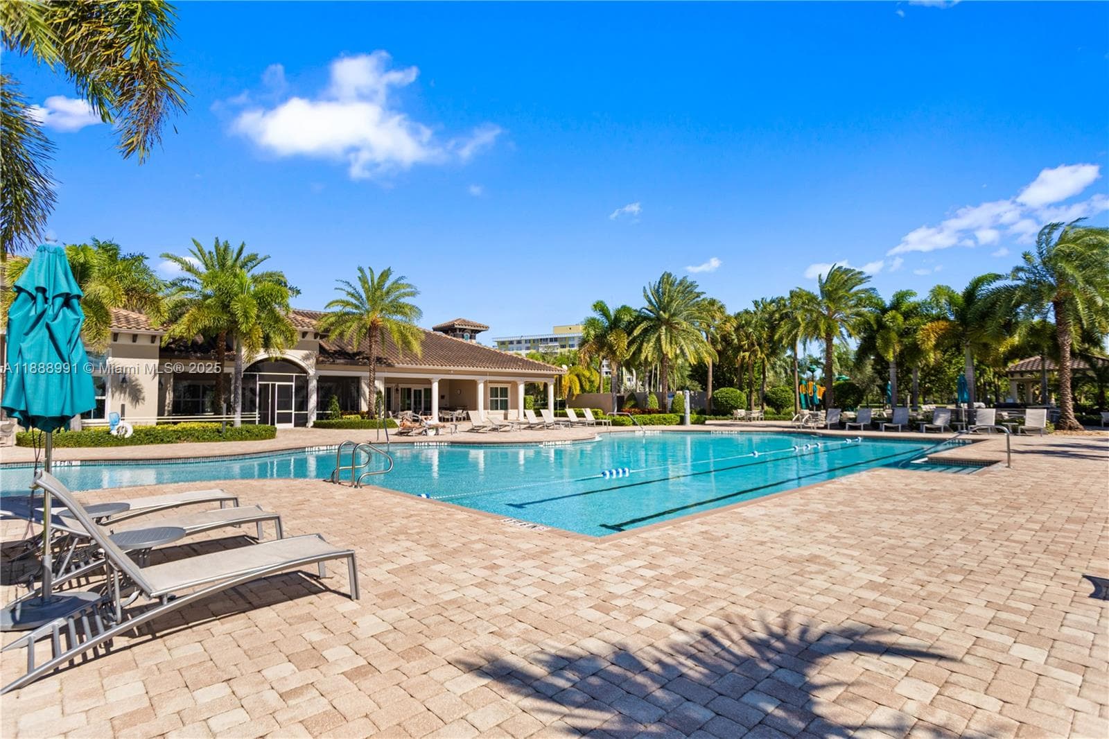 4022 Large Leaf Ln photo 54