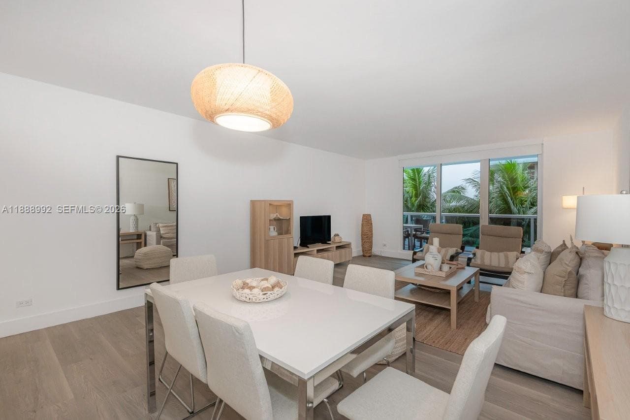 Roney Palace · #333 in Miami Beach - Photo 2