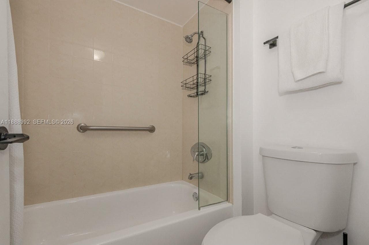 Roney Palace · #333 in Miami Beach - Photo 25
