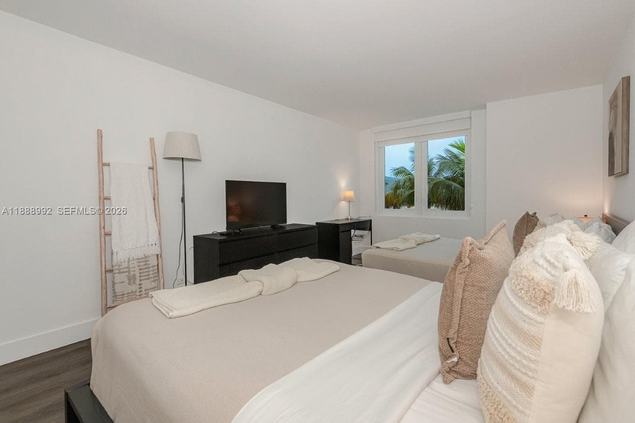 Roney Palace · #333 in Miami Beach - Photo 21