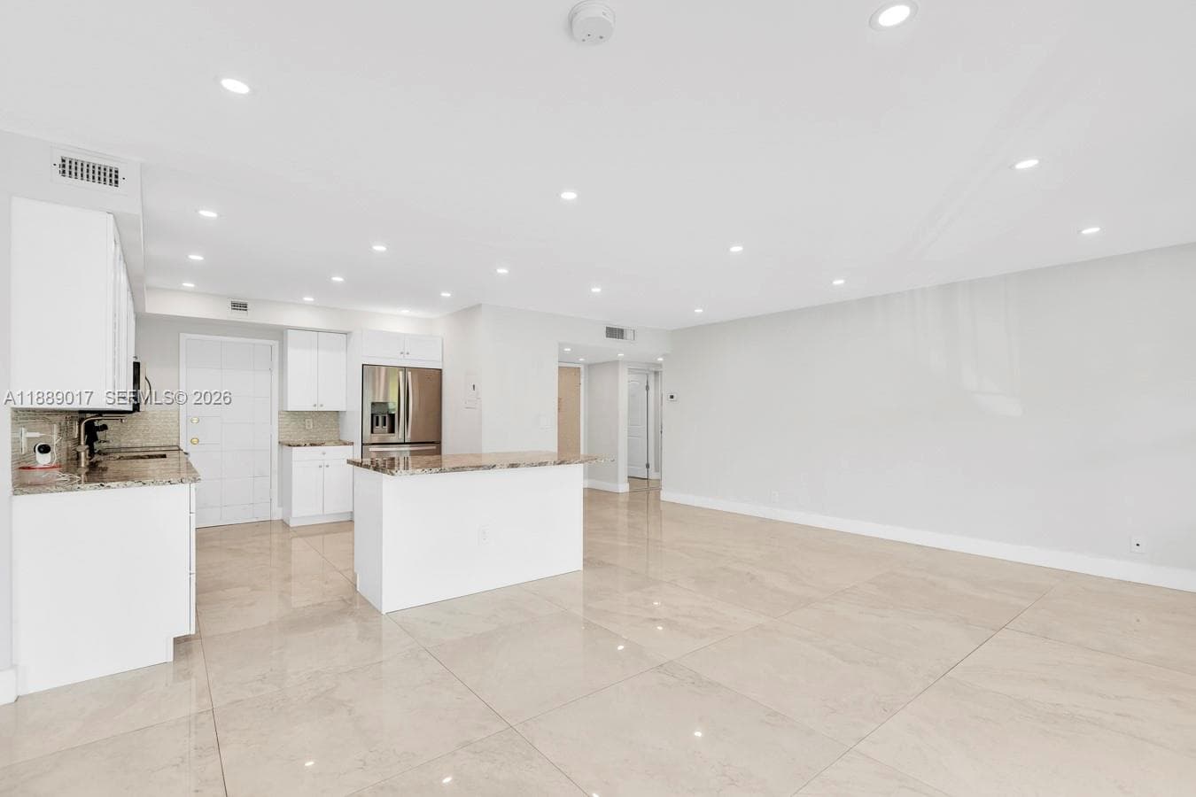 Fairways Riviera Condo · #204 in Hallandale Beach - Photo 9
