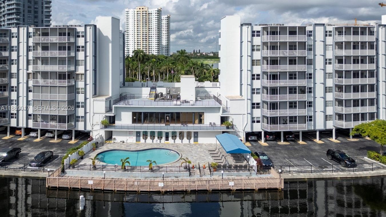 Fairways Riviera Condo · #204 in Hallandale Beach - Photo 39