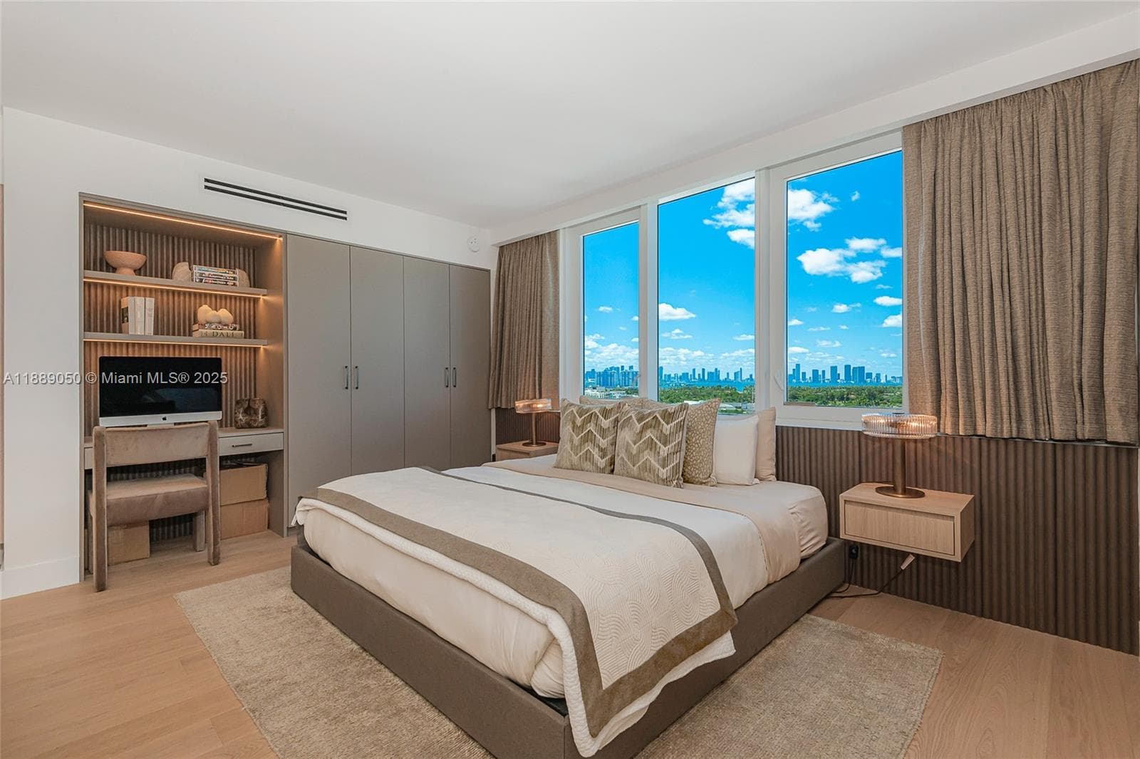 Roney Palace · #1527 in Miami Beach - Photo 6