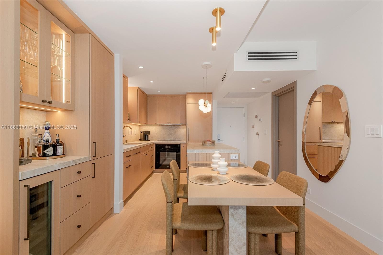 Roney Palace · #1527 in Miami Beach - Photo 17