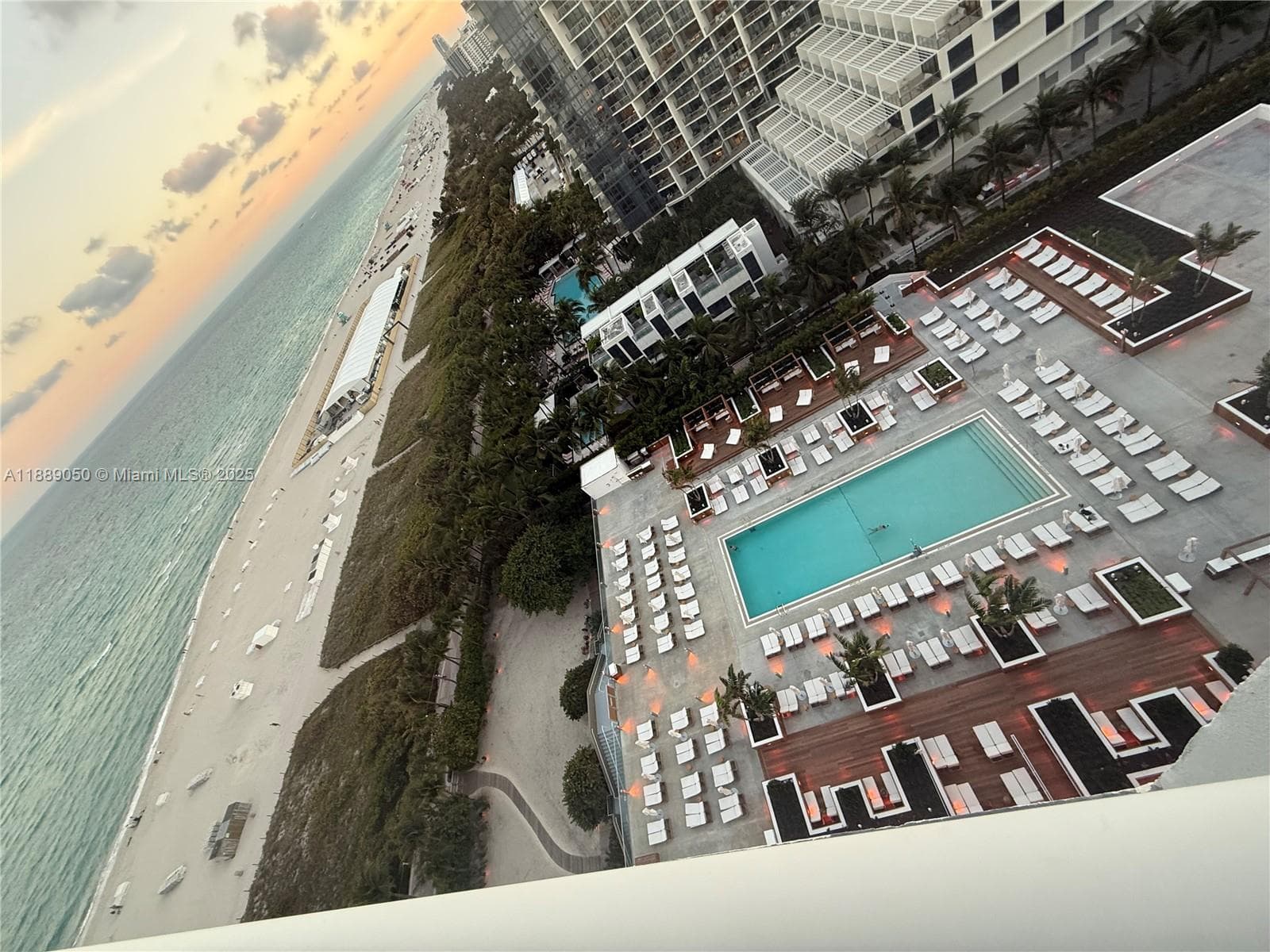 Roney Palace · #1527 in Miami Beach - Photo 47