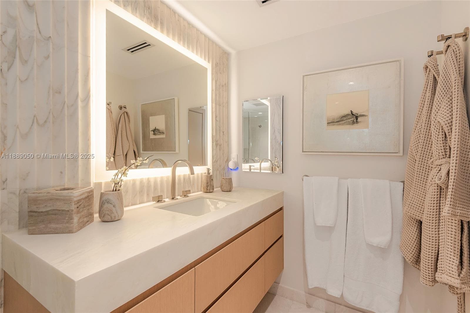 Roney Palace · #1527 in Miami Beach - Photo 30