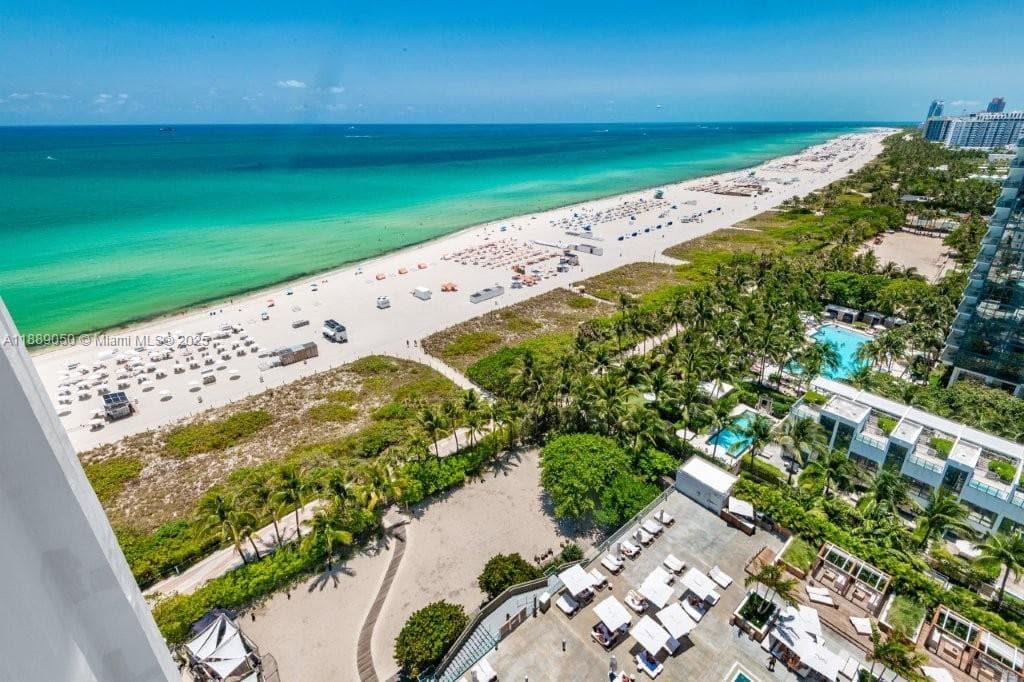Roney Palace · #1527 in Miami Beach - Photo 37