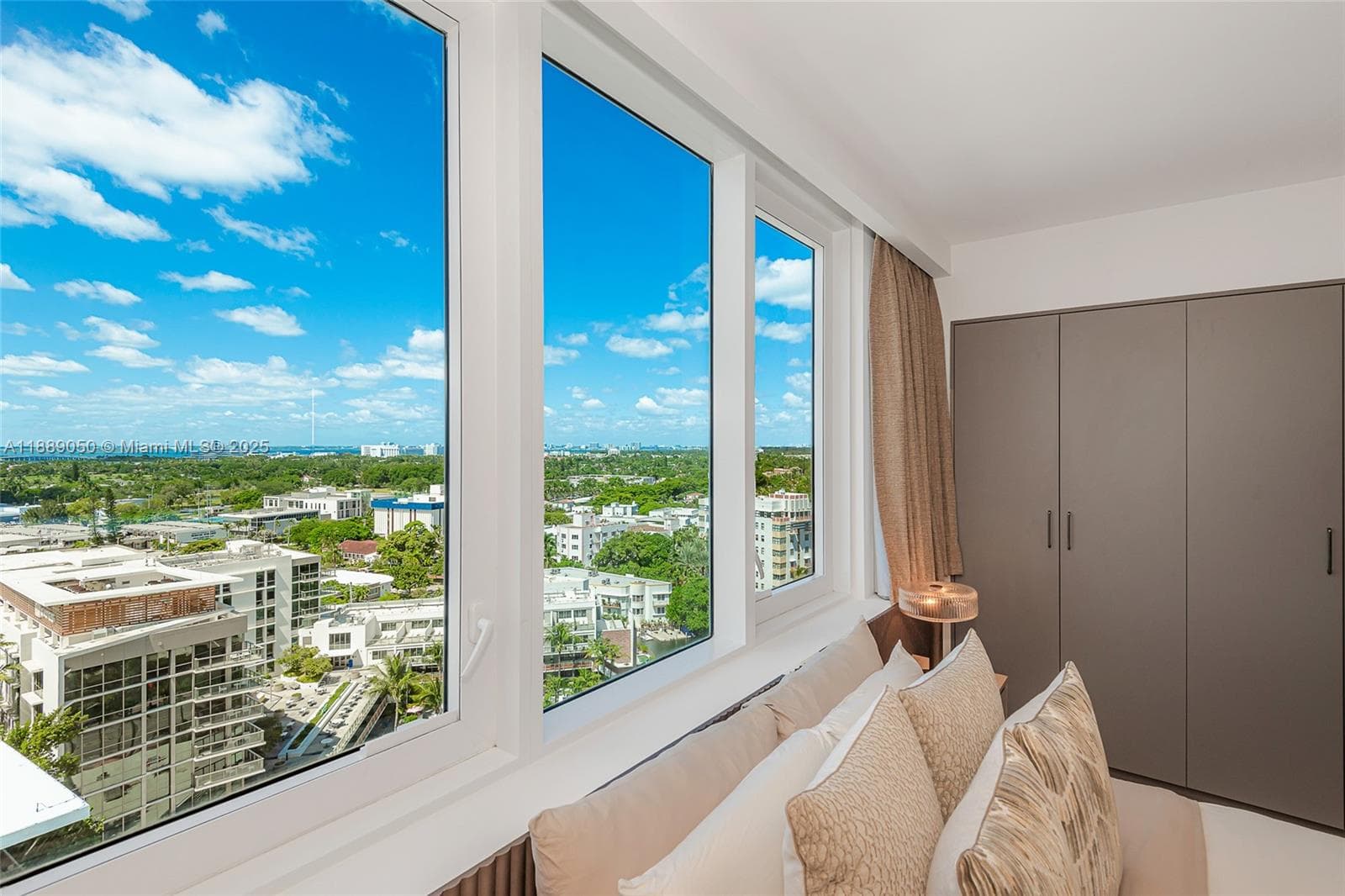 Roney Palace · #1527 in Miami Beach - Photo 31