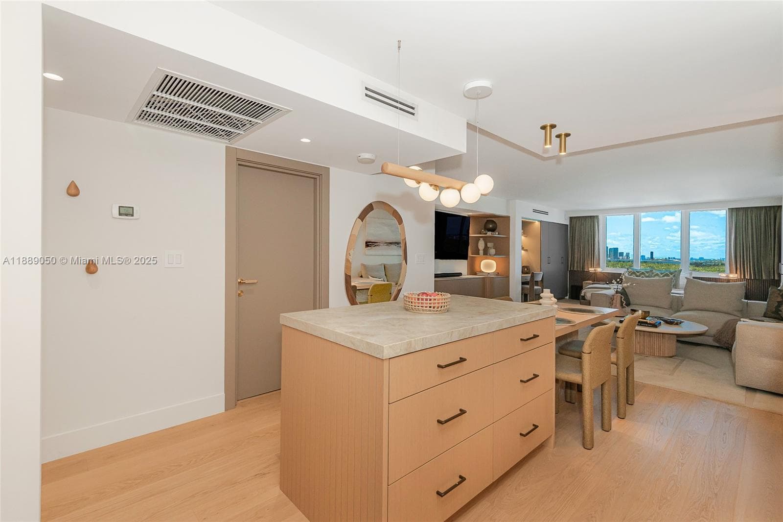 Roney Palace · #1527 in Miami Beach - Photo 25