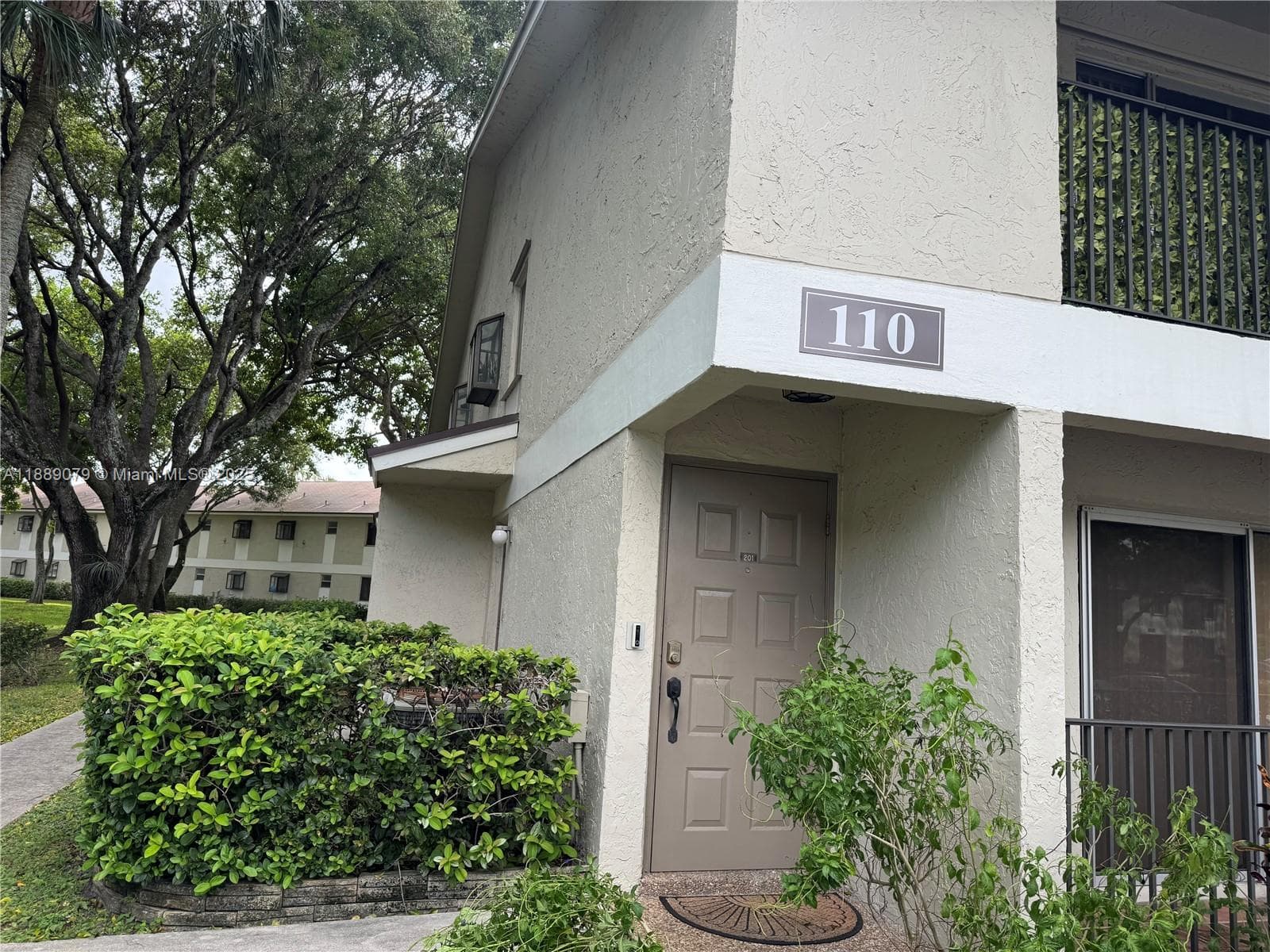 GARDENS NORTH FOUR CONDO · #101 in Pompano Beach - Photo 5