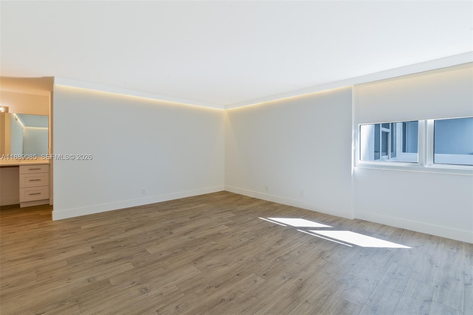 PARKER PLAZA CONDO ESTATE · #1127 in Hallandale Beach - Photo 16