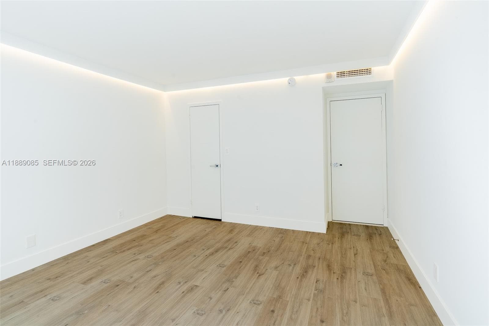 PARKER PLAZA CONDO ESTATE · #1127 in Hallandale Beach - Photo 22