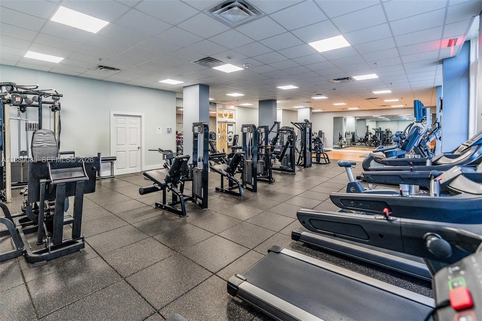 PARKER PLAZA CONDO ESTATE · #1127 in Hallandale Beach - Photo 32