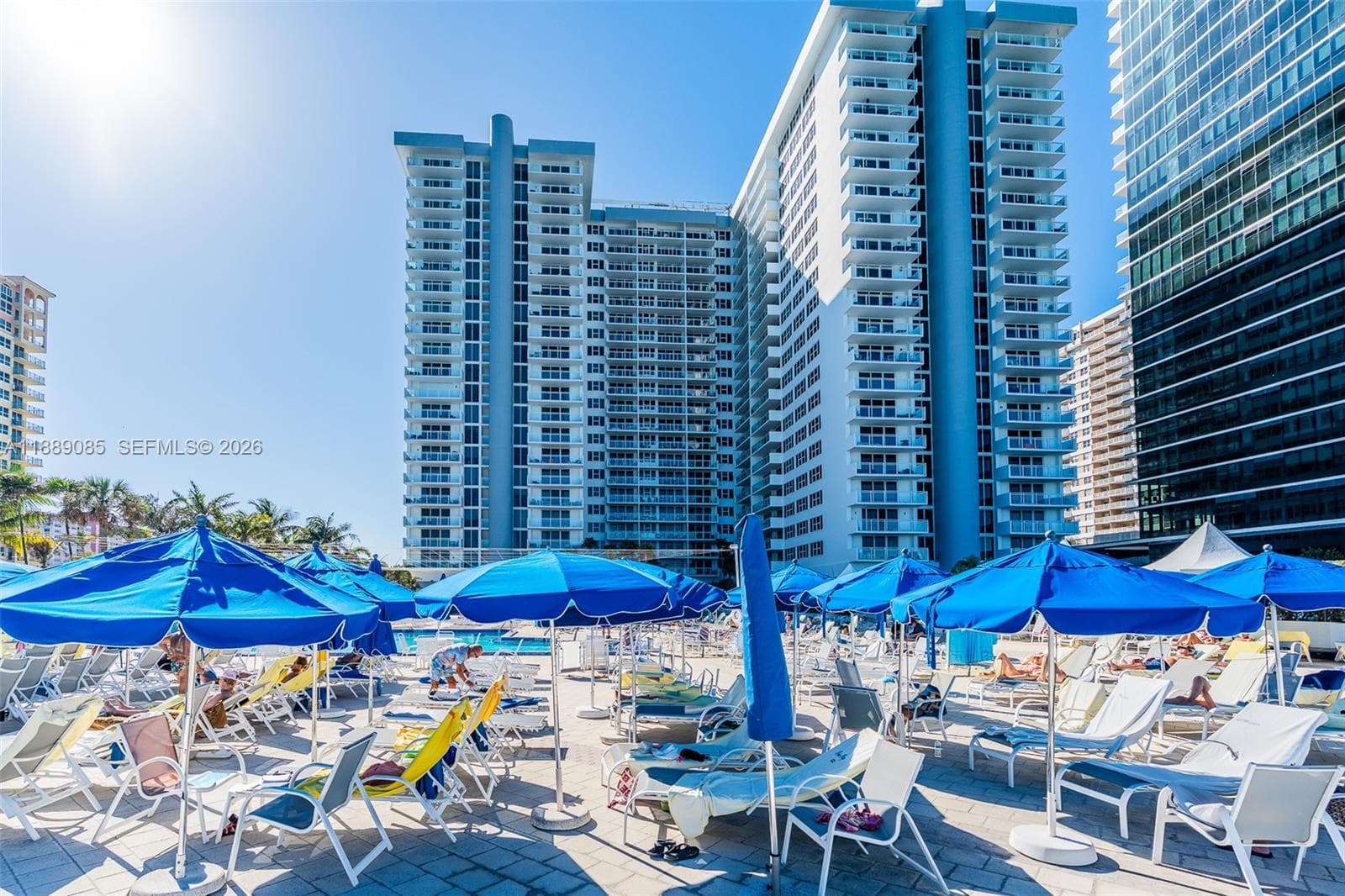PARKER PLAZA CONDO ESTATE · #1127 in Hallandale Beach - Photo 34
