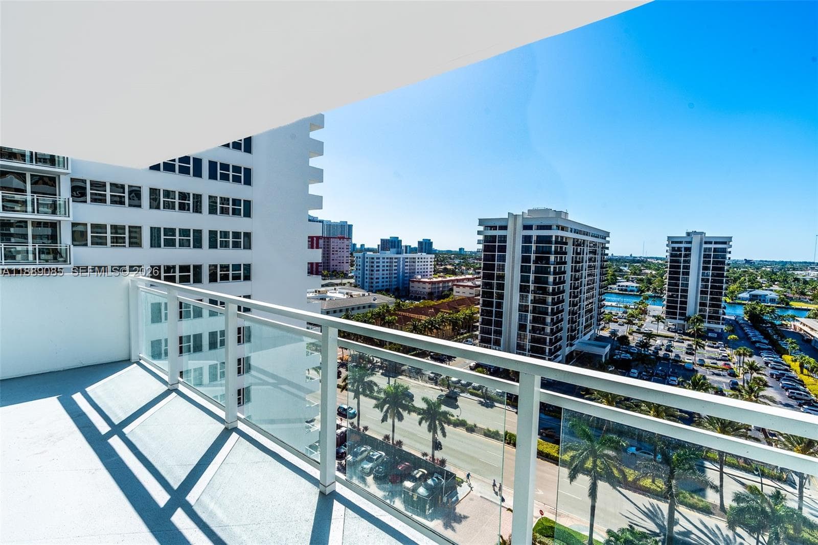 PARKER PLAZA CONDO ESTATE · #1127 in Hallandale Beach - Photo 10
