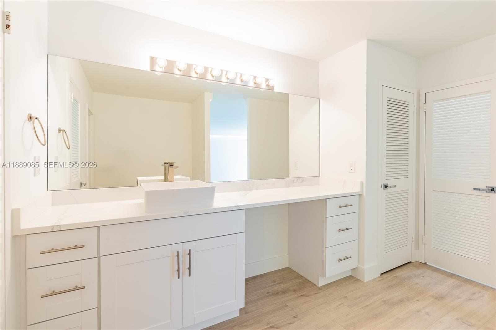 PARKER PLAZA CONDO ESTATE · #1127 in Hallandale Beach - Photo 18