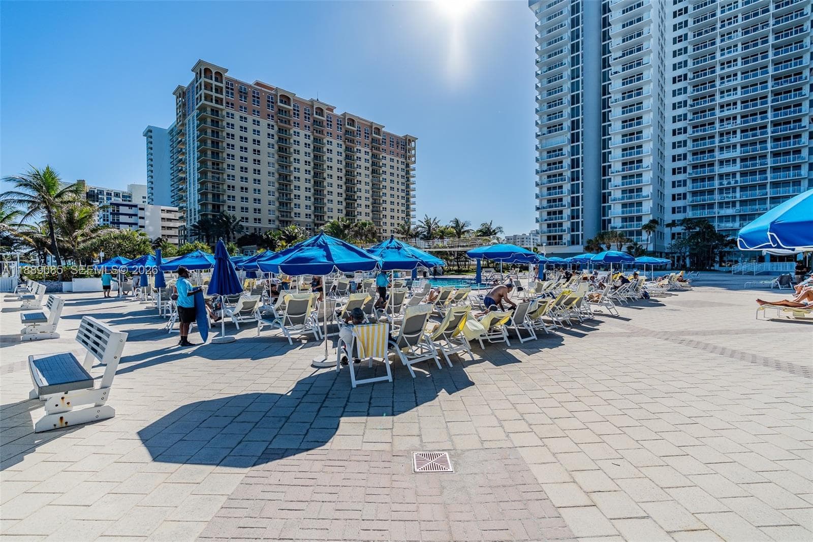 PARKER PLAZA CONDO ESTATE · #1127 in Hallandale Beach - Photo 35