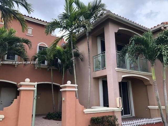 THE COURTS AT DORAL ISLES · #728 in Doral - Photo 1