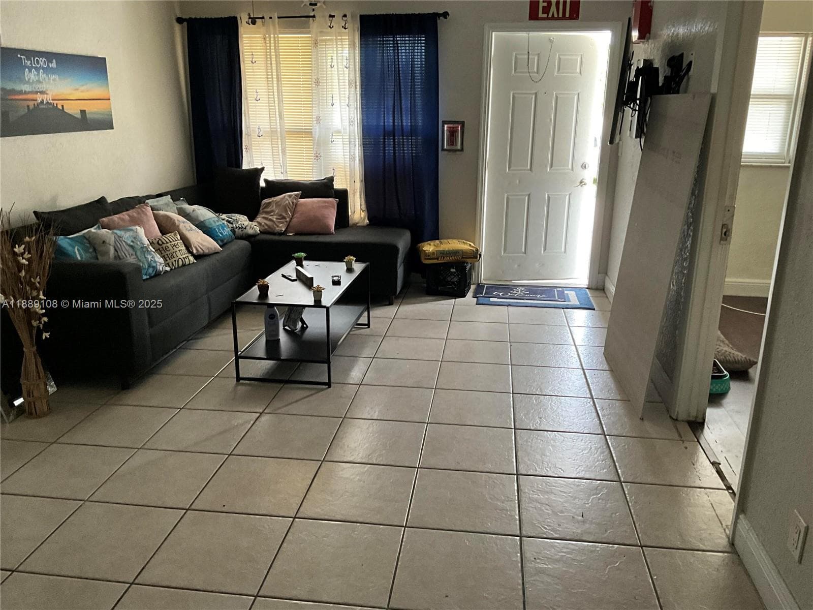 720 NW 38th Ave photo 13