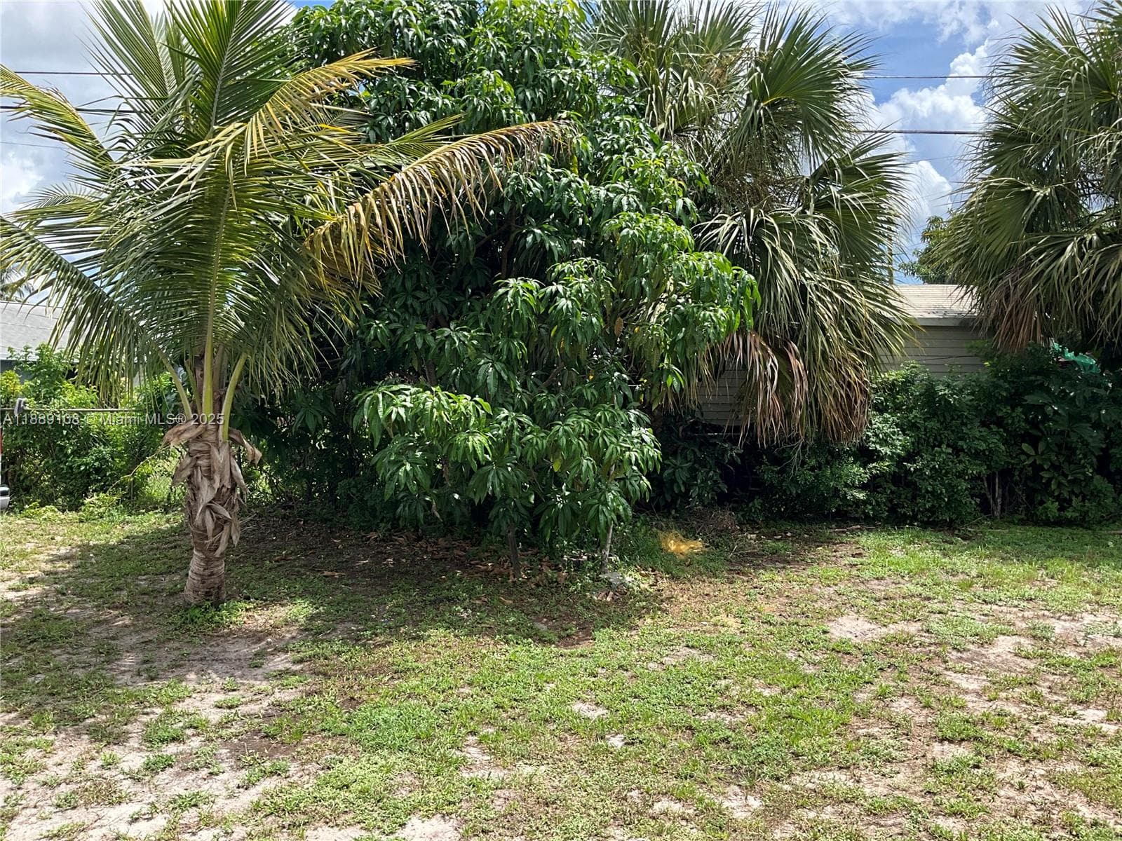 720 NW 38th Ave photo 10