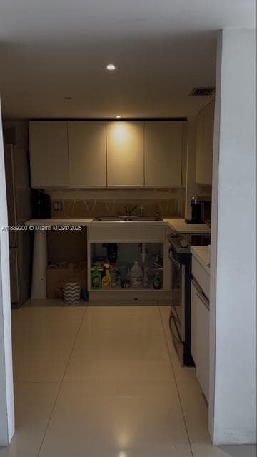JOCKEY CLUB III CONDO · #654 in Miami - Photo 10